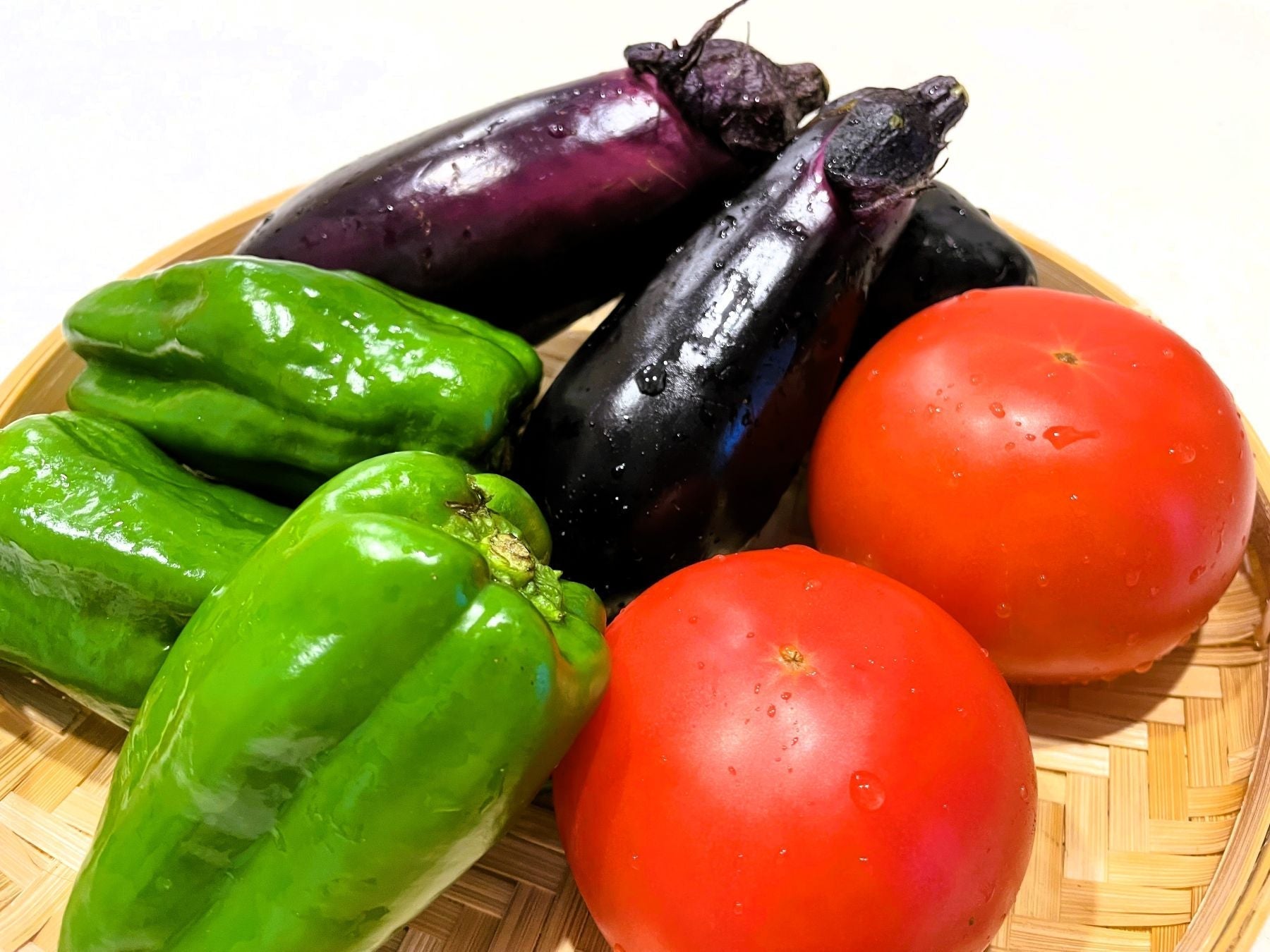 嫌いな野菜ランキング｜ピーマン克服！夏休みに親子で挑戦できる食育・自由研究ガイド
