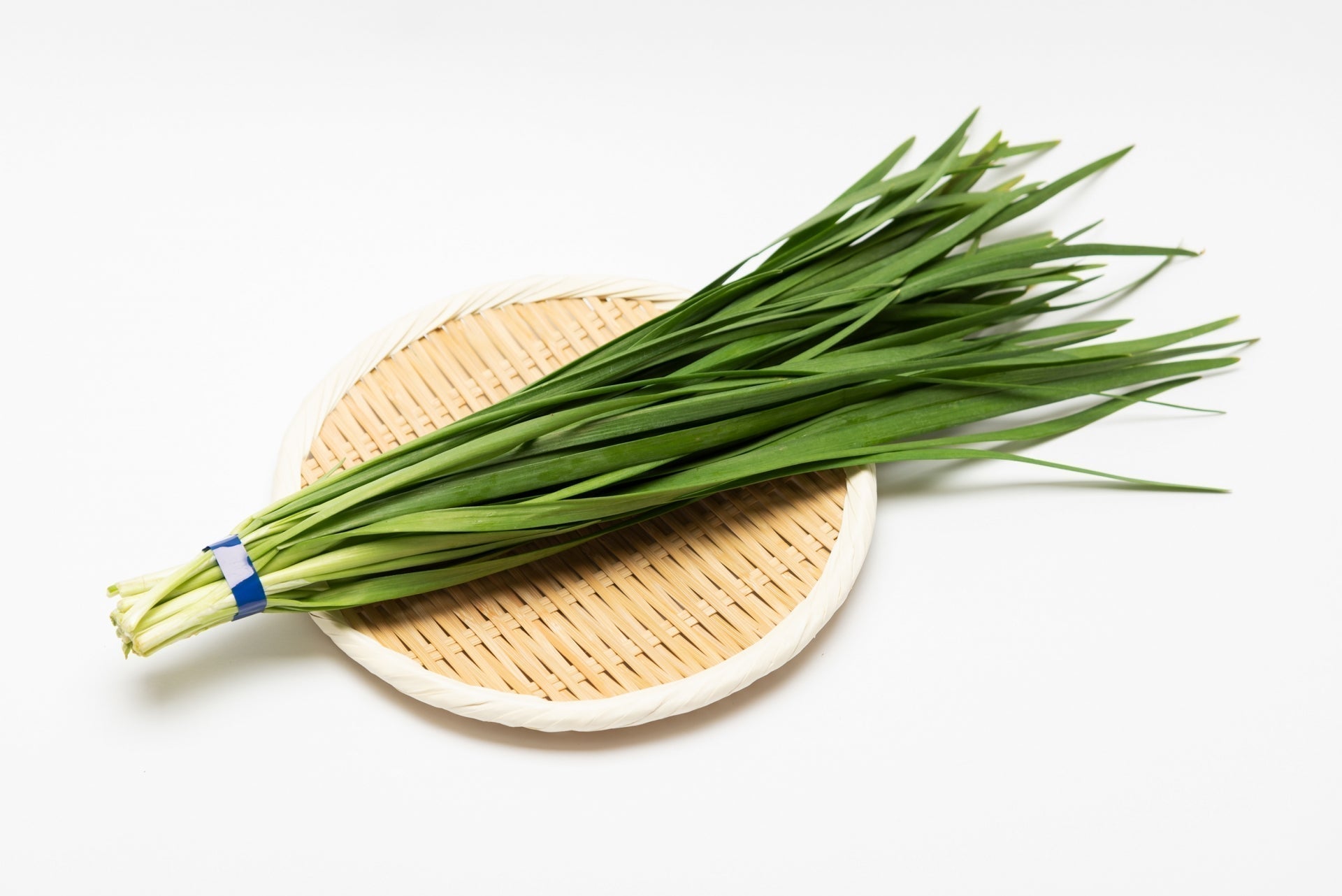 にらの旬・栄養・美味しい食べ方ガイド ～冬の一番刈りを堪能しよう～